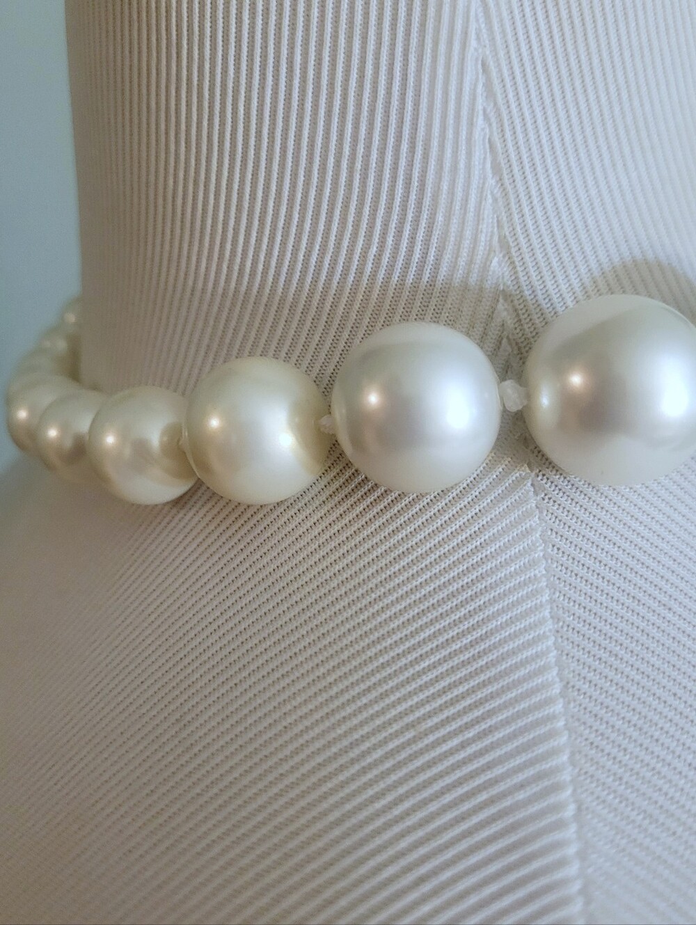 J. Crew Dramatic Bow Necklace - Picture 2 of 7